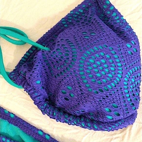 Crochet Eyelet Lace Bikini Sz M BLUE Triangle Bathing Suit Spaghetti Straps NEW - Picture 5 of 15